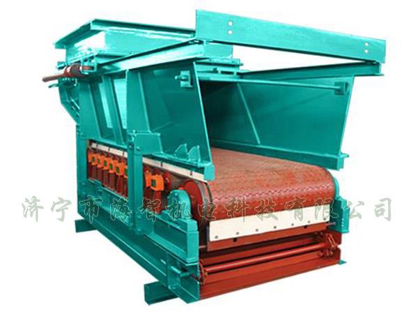 帶式（甲帶）給料機具有運行平穩(wěn)、節(jié)能、環(huán)保等優(yōu)點